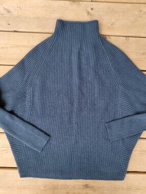 Cashmere Club Monaco Sweater